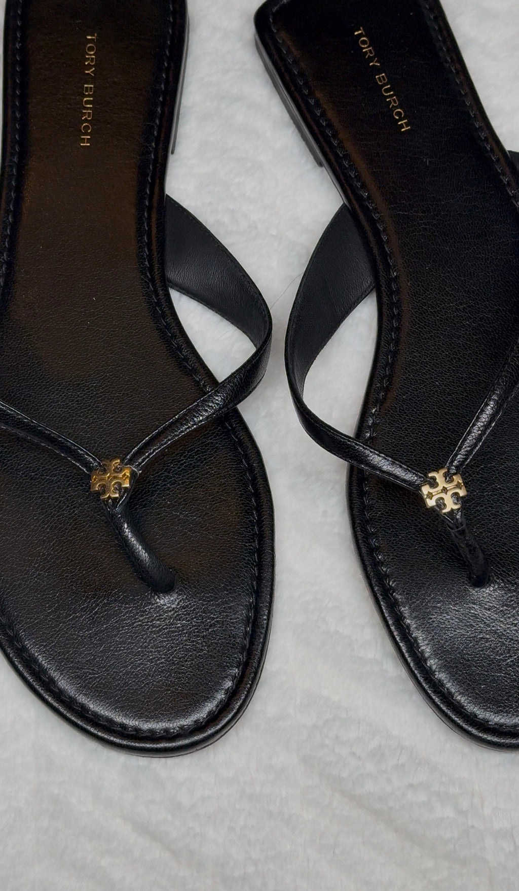 Tory Burch Black Classic Leather flip flops