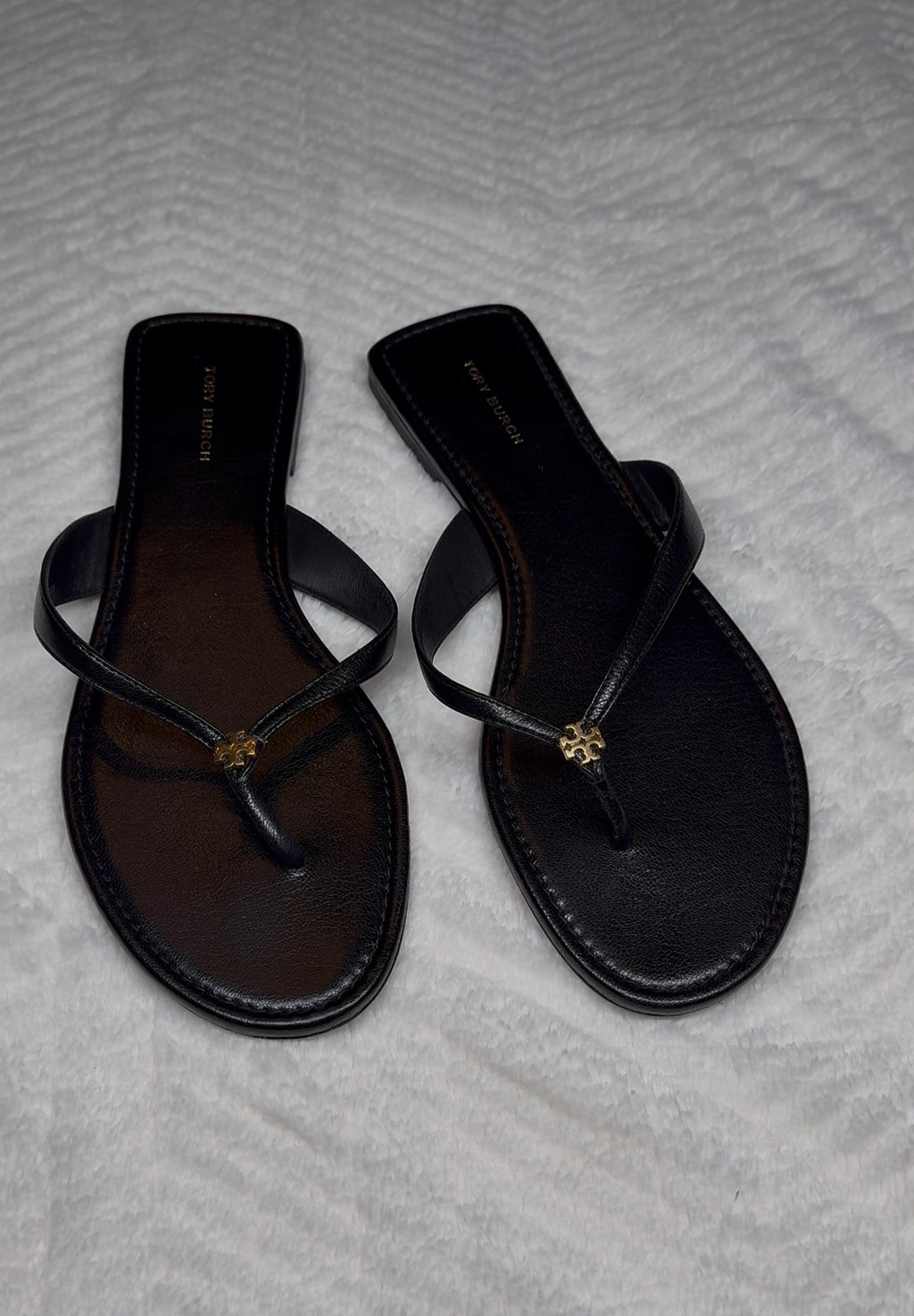 Tory Burch Black Classic Leather flip flops