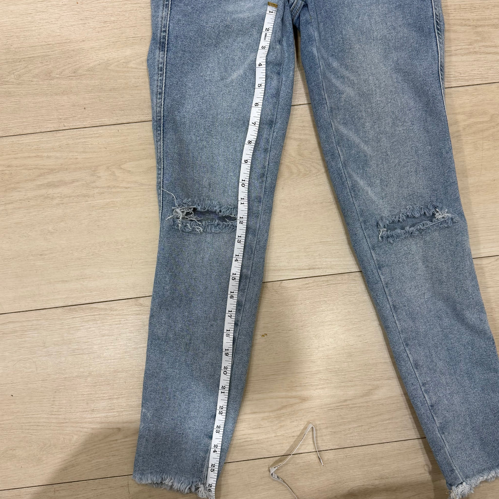 We The Free Distressed Skinny Jeans – Light Wash – Size 29